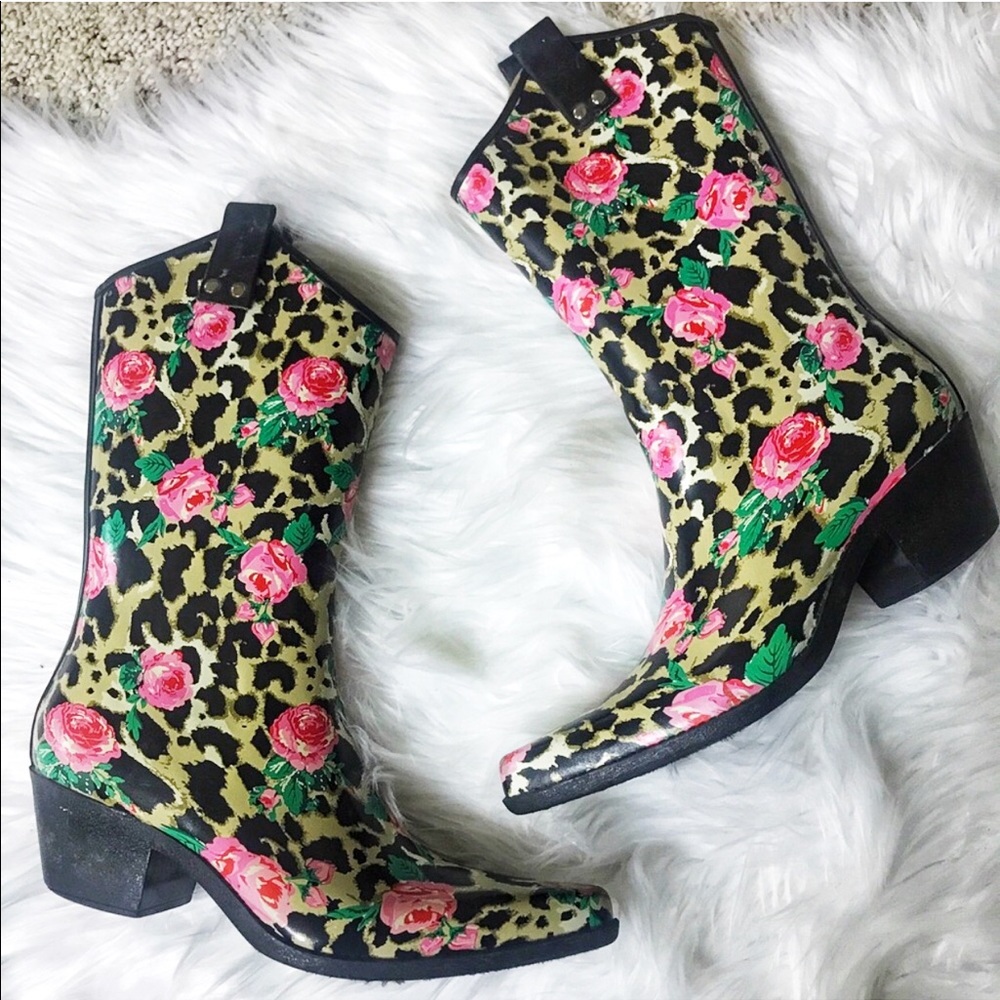 NOMAD Floral Boots